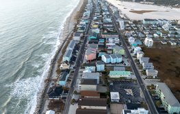 Urban area directly at the ocean coastline.