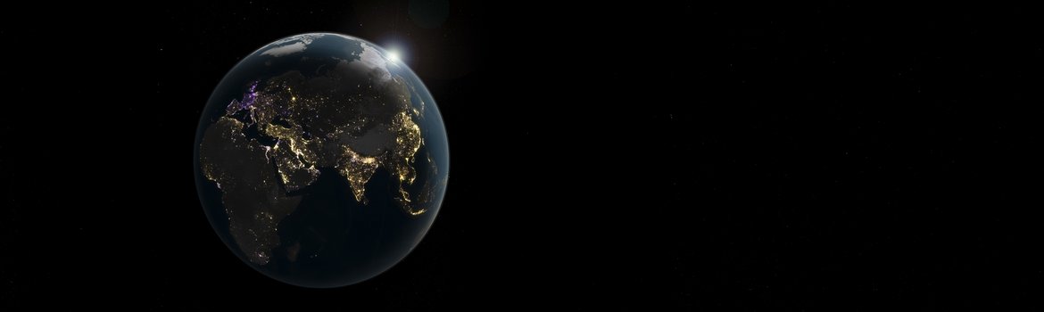 Blick auf die gesamte Erde bei Nacht. Helle Punkte zeigen, wo auf der Erde viel Licht in den Weltraum strahlt. Besonders hell ist es an vielen Küsten der Erde und dort, wo große Städte und Metropolregionen liegen. Goldene Bereiche weisen eine Zunahme der Helligkeit auf, violette Bereiche eine Abnahme und weiße Bereiche beides.