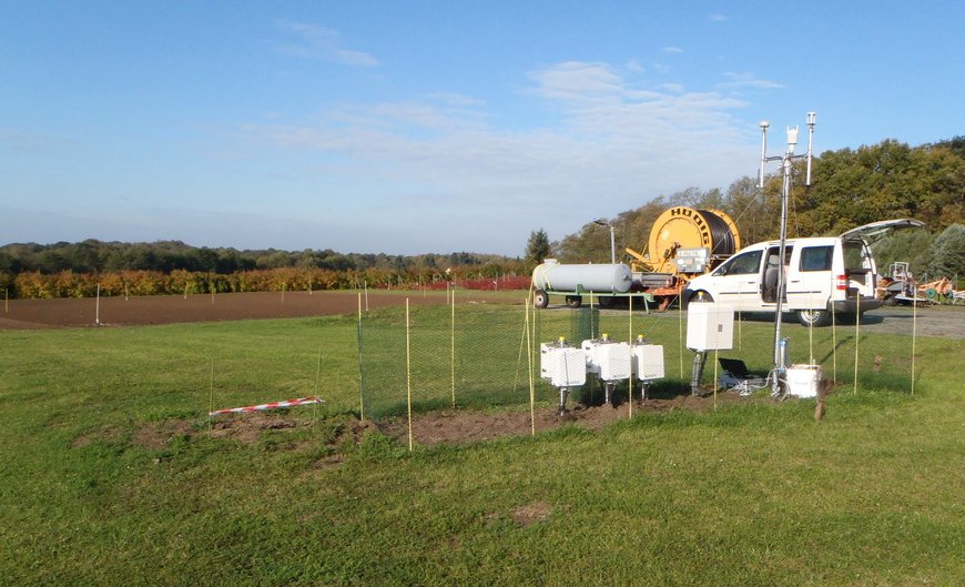 Station MARQ zur Multiparametererfassung von GNSS-Signalen sowie hydrologischer und meteorologischer Parameter.