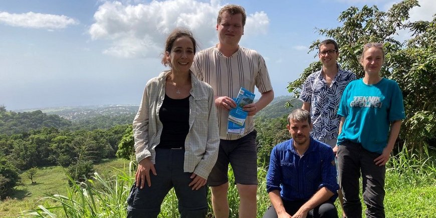 During field work on Guadeloupe, November 2023. From left to right: H. Wittmann-Oelze (GFZ), L. Rowald (FU, Berlin), J. Bouchez (IPGP), A. Folch (GFZ), A. Bernhardt (FU, Berlin)